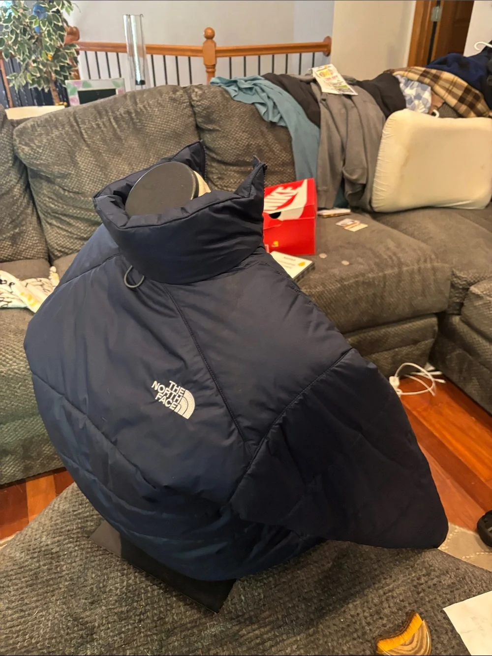 The North Face men's Navy Quilted Puffer Jacket